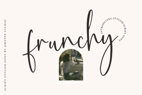 Frunchy: A Modern Script Font